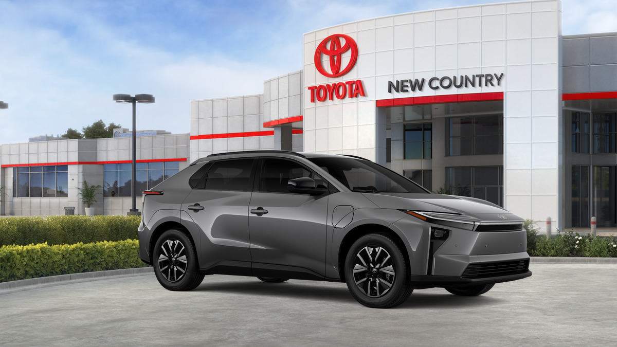 New 2026 Heavy Metal Toyota XLE image 14