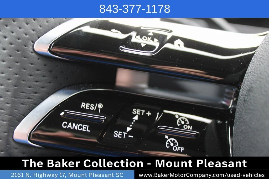 Used 2026 White Mercedes-Benz GLC 300 image 29