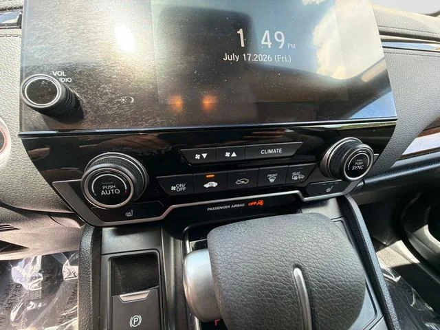 Used 2017  Honda EX image 27