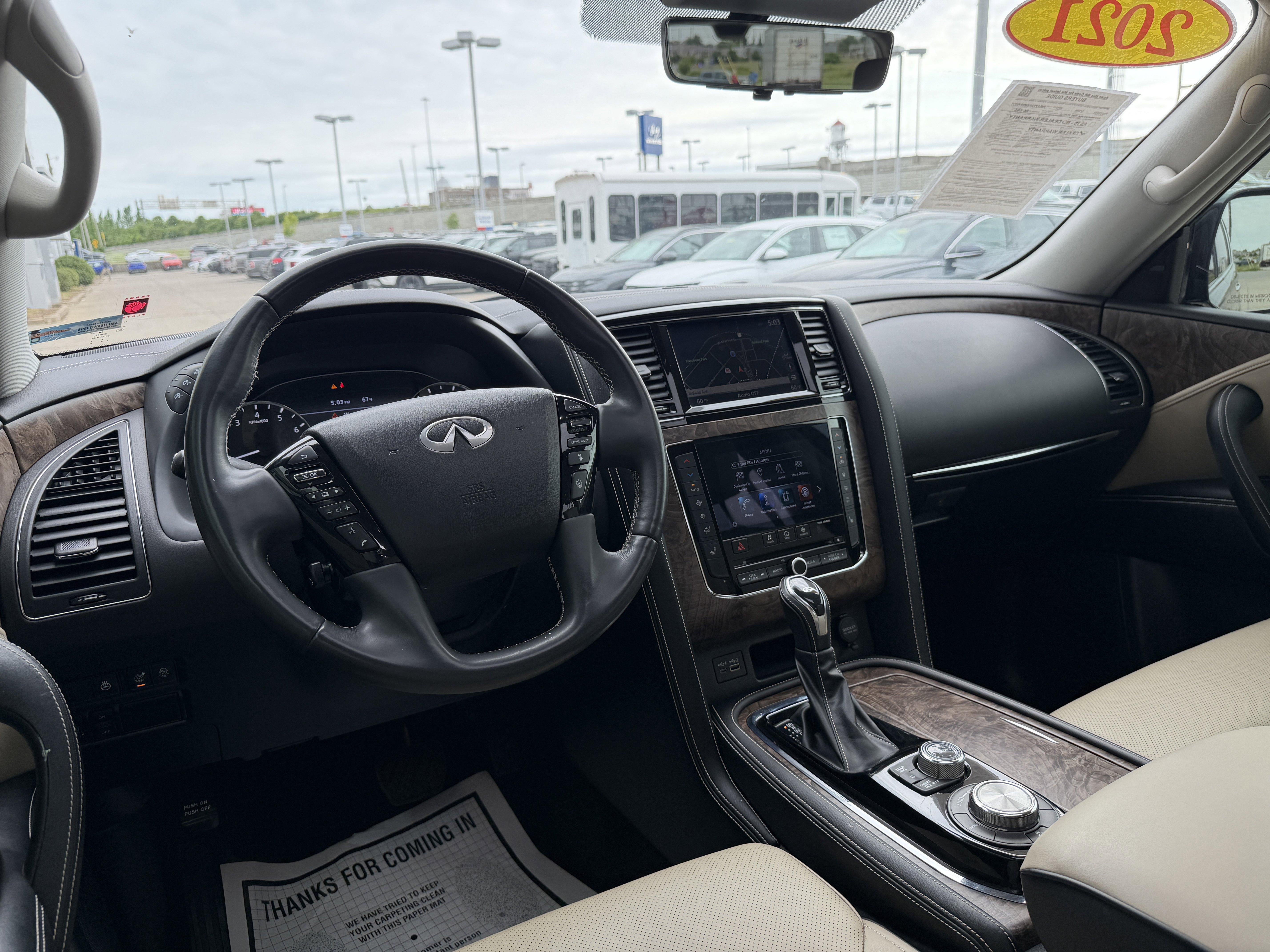 Used 2021 Mineral Black INFINITI Premium Select image 31