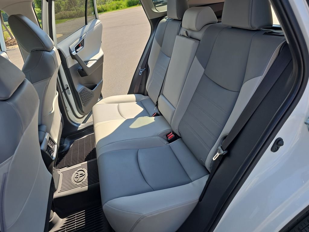 Certified Used 2019 White Toyota Limited image 17