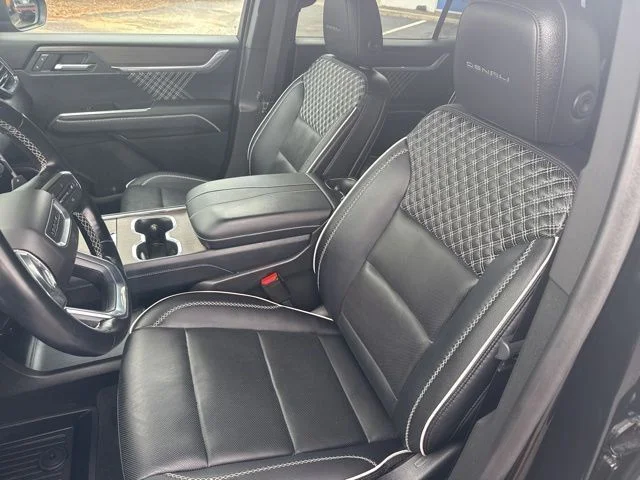 Used 2025 Black GMC Denali image 23