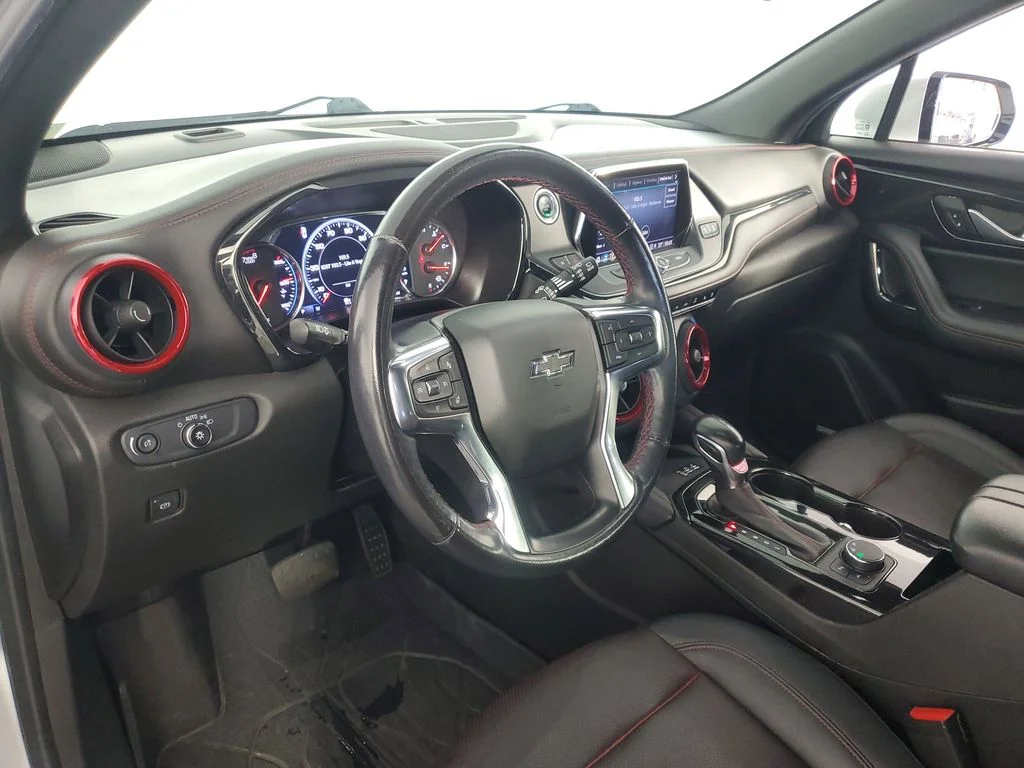 Used 2021 Silver Chevrolet RS image 11