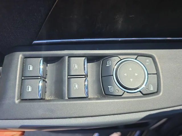 Used 2021 Blue Ford Lariat image 28