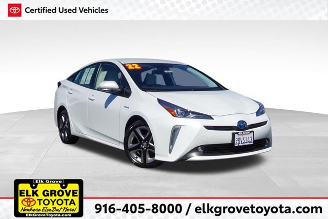 Used 2022 Beige Toyota XLE image 1