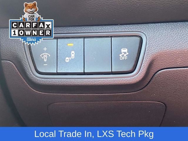 Used 2023 Red Kia LXS image 23