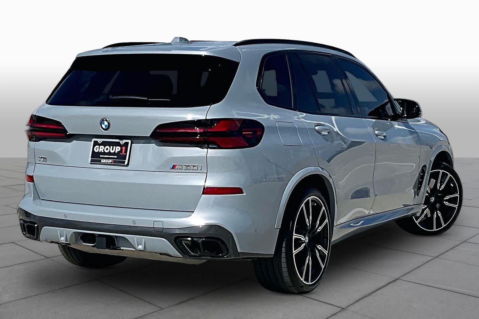 Used 2026 Brooklyn Grey Metallic BMW M60i image 12