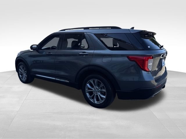 Used 2022 Gray Ford XLT image 3