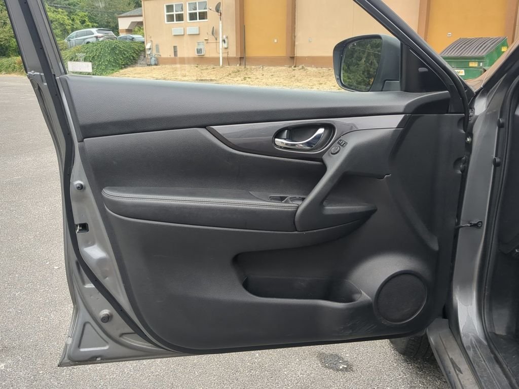 Used 2020 Gun Metallic Nissan SV image 13
