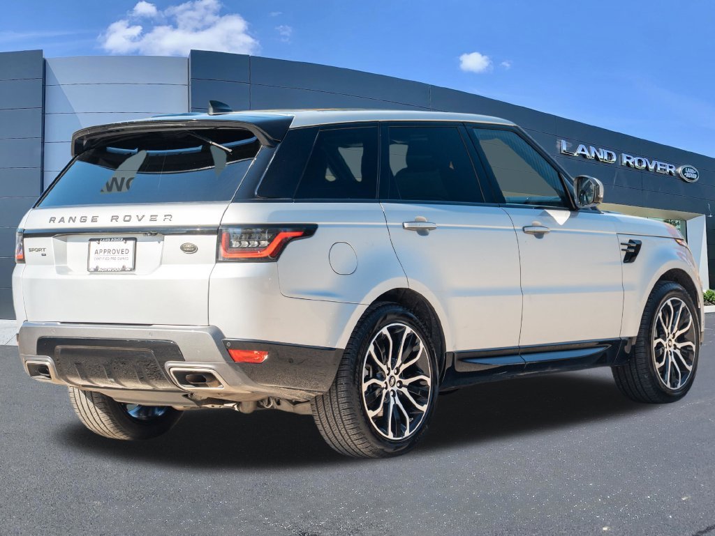Used 2021 Silver Land Rover HSE Silver Edition image 4