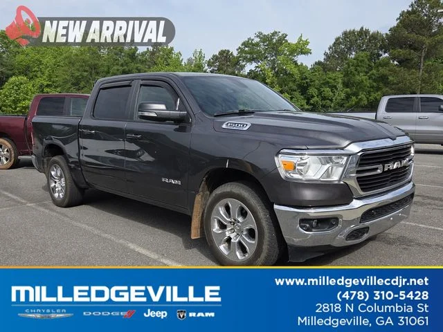 2021 RAM 1500 Big Horn/Lone Star 4x4 Crew Cab 5'7's photo