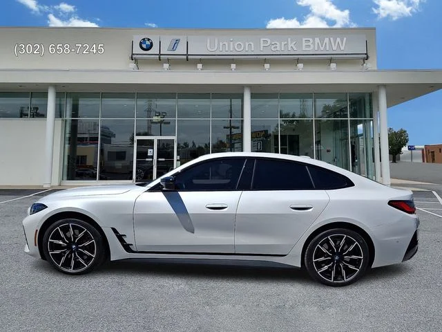 Certified Used 2023 Mineral White Metallic BMW M50 image 7
