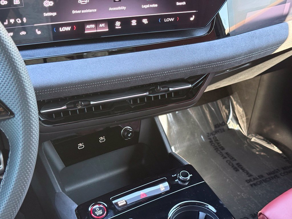 2025 Audi SQ6 e-tron Prestige - Photo 36