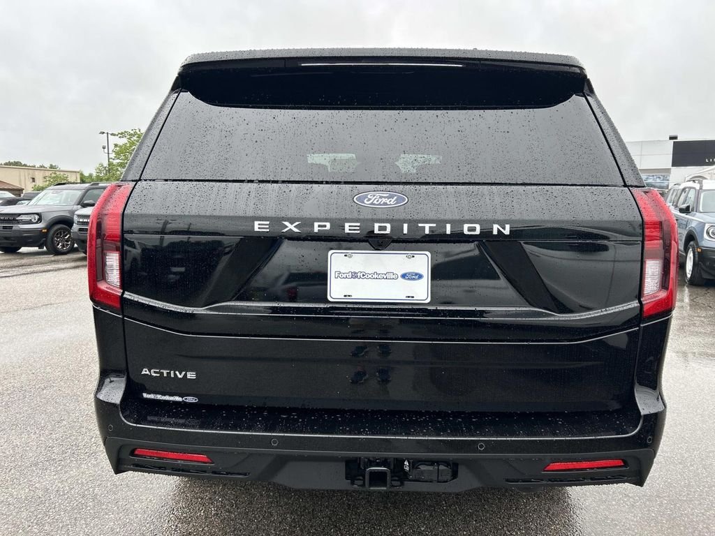 New 2026 Agate Black Metallic Ford Active image 4