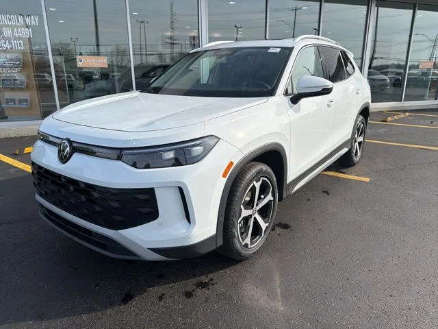 New 2026 Pure White Volkswagen 2.0T SE image 13