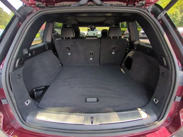Used 2025 Red Jeep Summit image 35