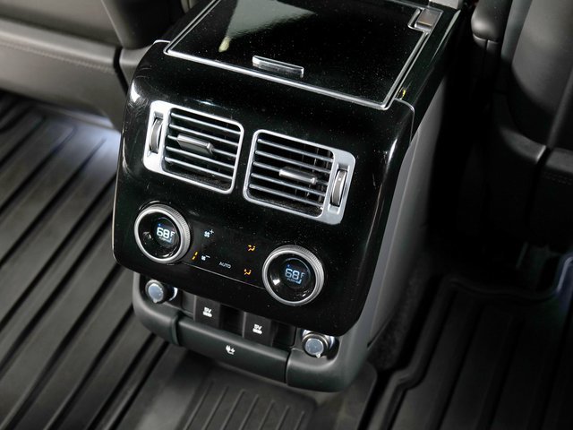 Used 2020 Black Land Rover Autobiography image 26
