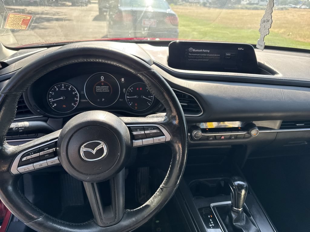 Used 2021  Mazda Select image 12