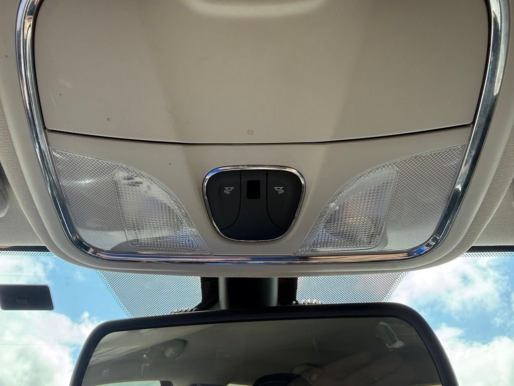 Used 2016 Orange Jeep Trailhawk image 16