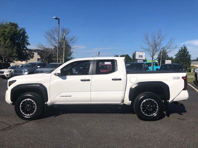 Certified Used 2025 ICE CAP Toyota  image 6