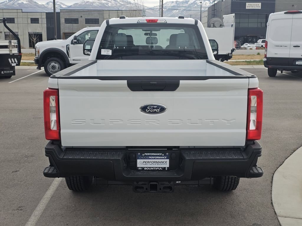 New 2026 Oxford White Ford XL image 23