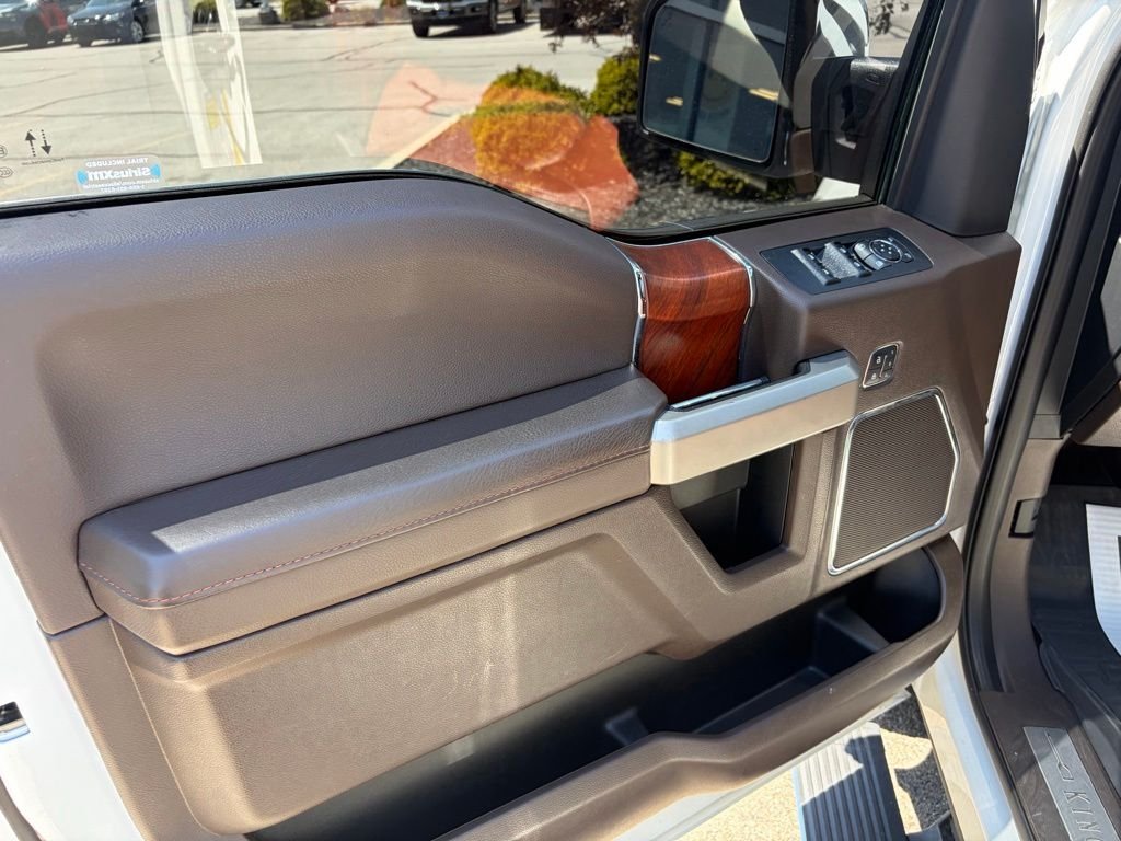 Used 2020 Oxford White Ford King Ranch image 7