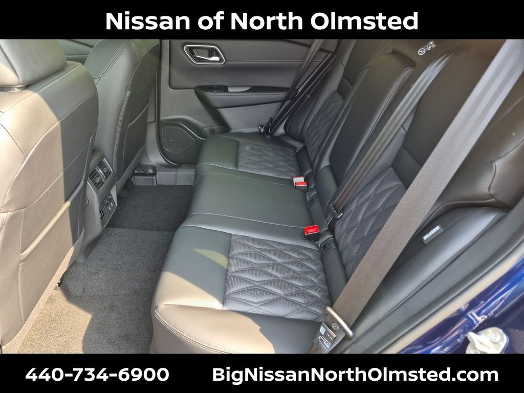 New 2026 Deep Ocean Blue Nissan Platinum image 18