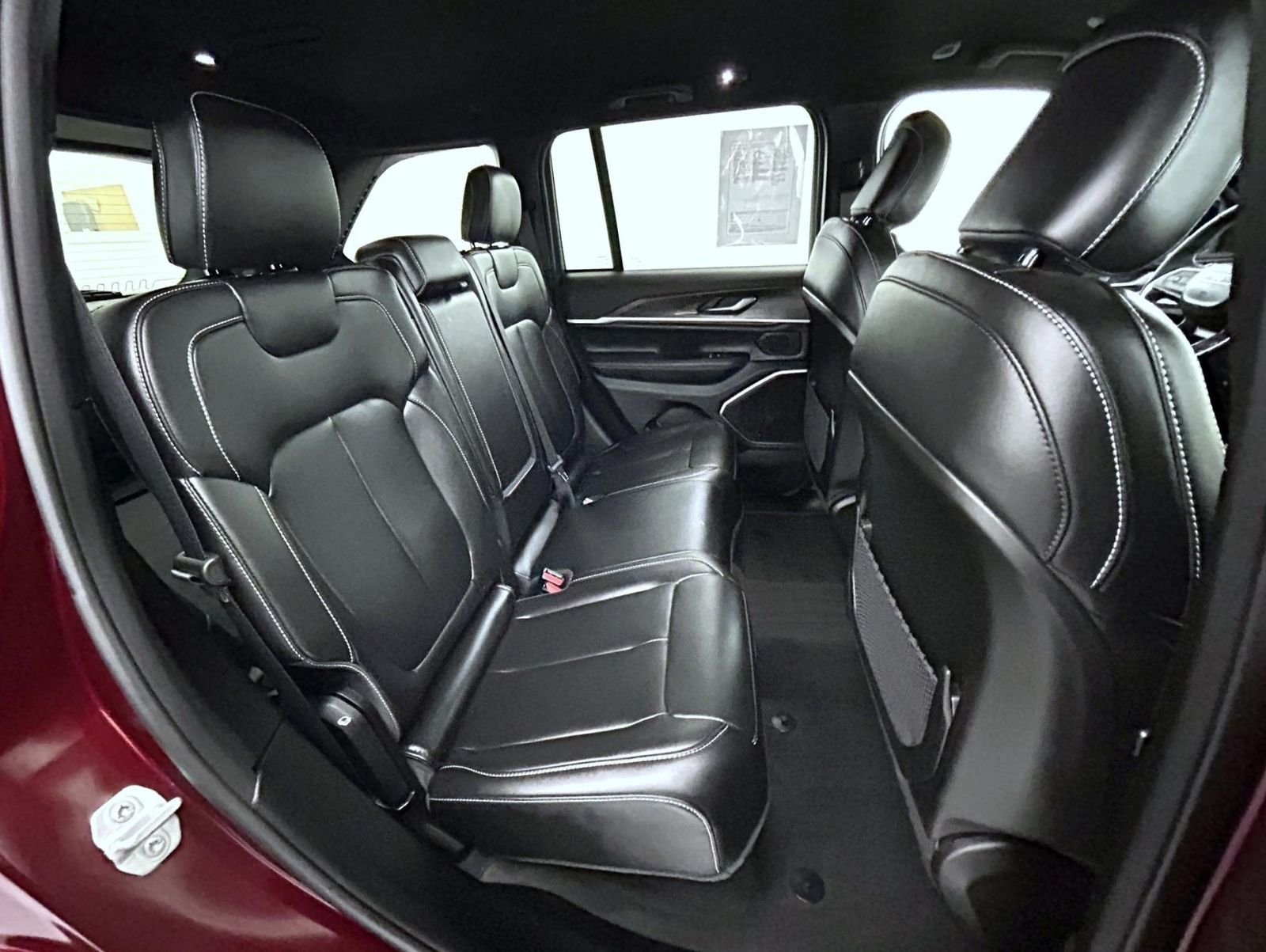Used 2026 Velvet Jeep Limited image 18
