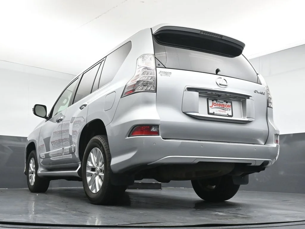 Used 2019 Silver Lexus 460 image 35