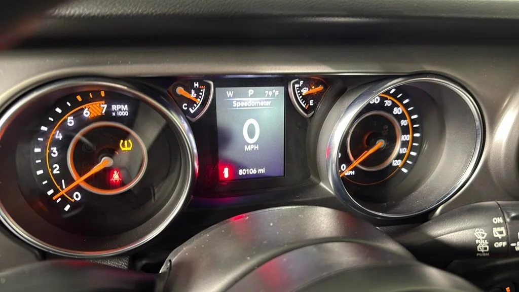 Used 2022 Black Jeep Sport 4x4 image 19