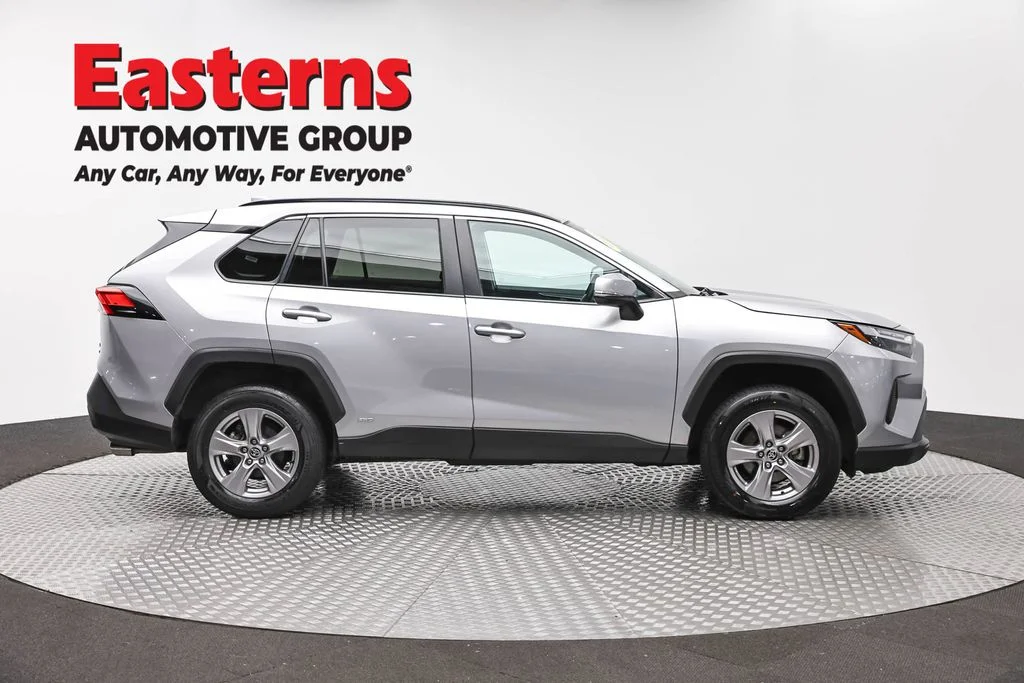 Used 2024 Silver Toyota XLE image 4