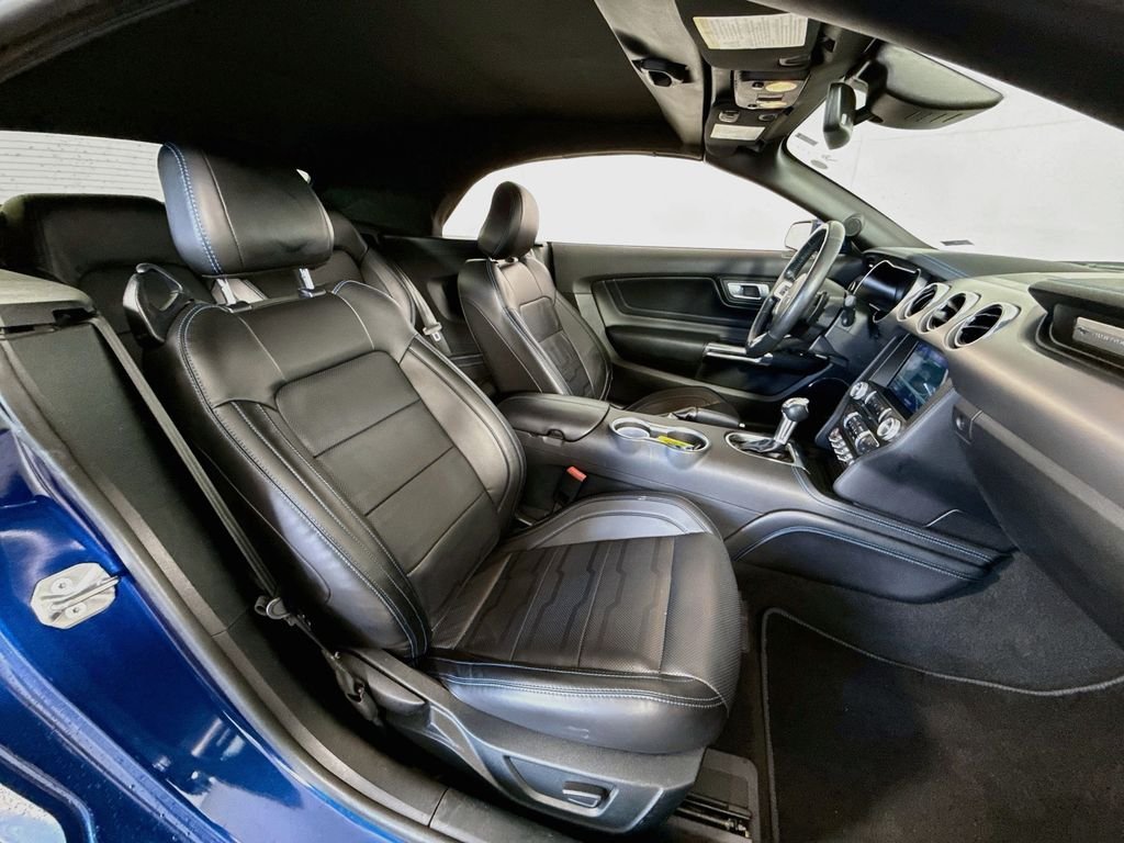 Used 2022 Atlas Blue Metallic Ford GT Premium image 28