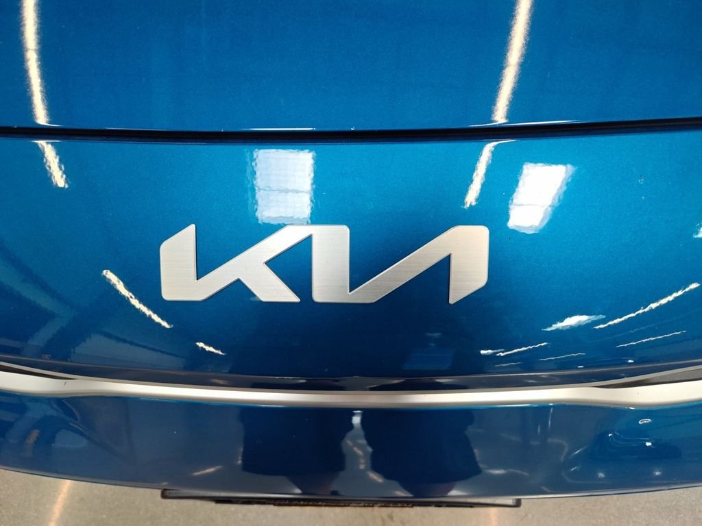 Certified Used 2022 Blue Kia S image 26