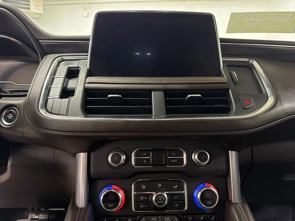 Certified Used 2023 Silver GMC SLT image 22
