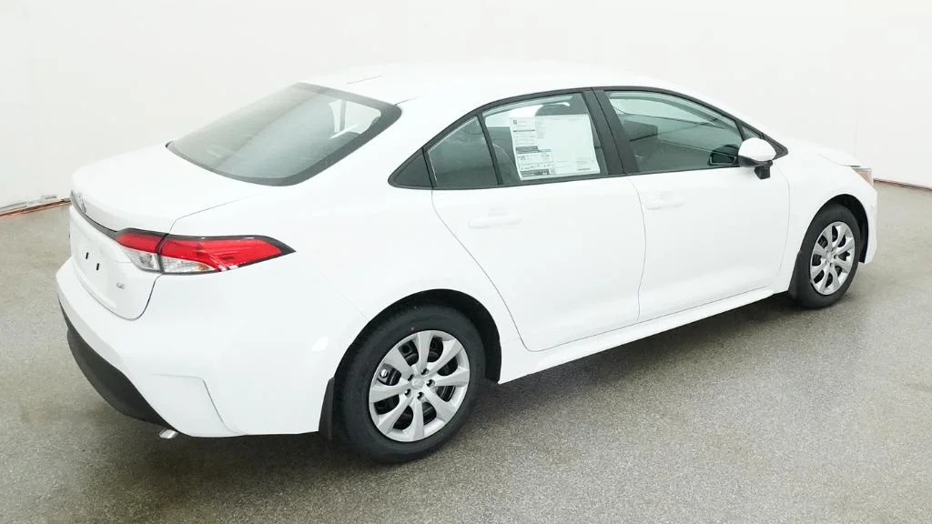 New 2026 Ice Cap Toyota LE image 6