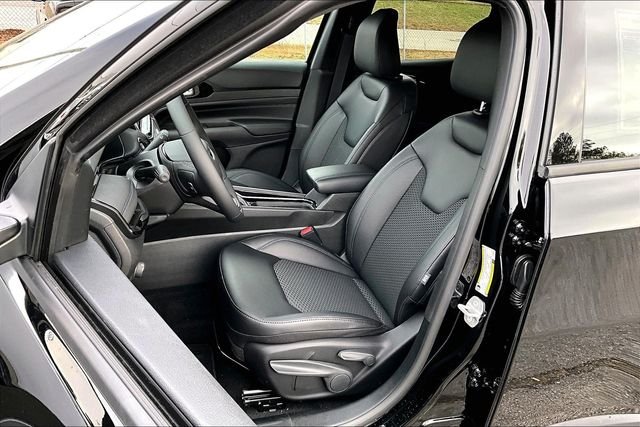 New 2026 Jeep Compass Latitude 4D Sport Utility