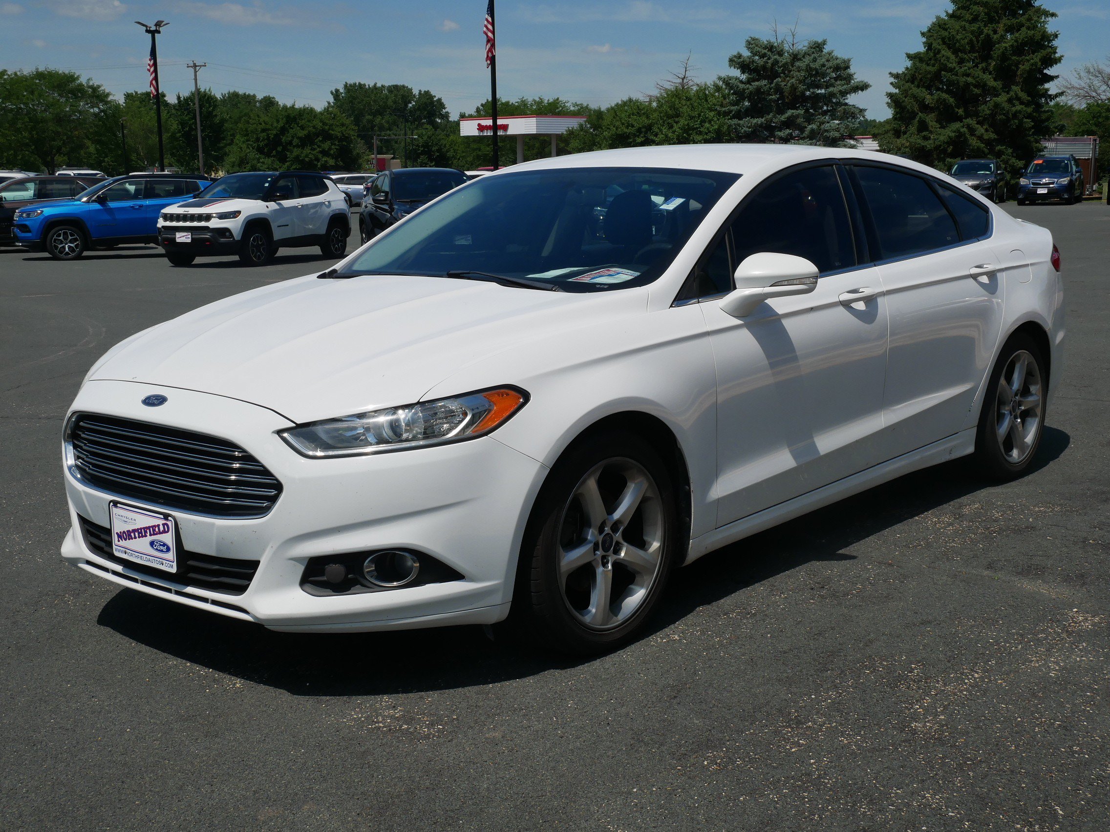 Used 2014 White Ford SE image 4