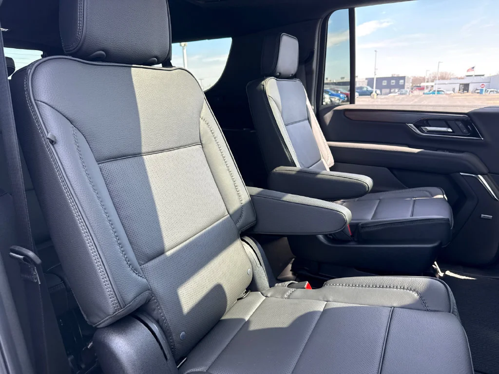 2026 GMC Yukon XL Denali - Photo 39