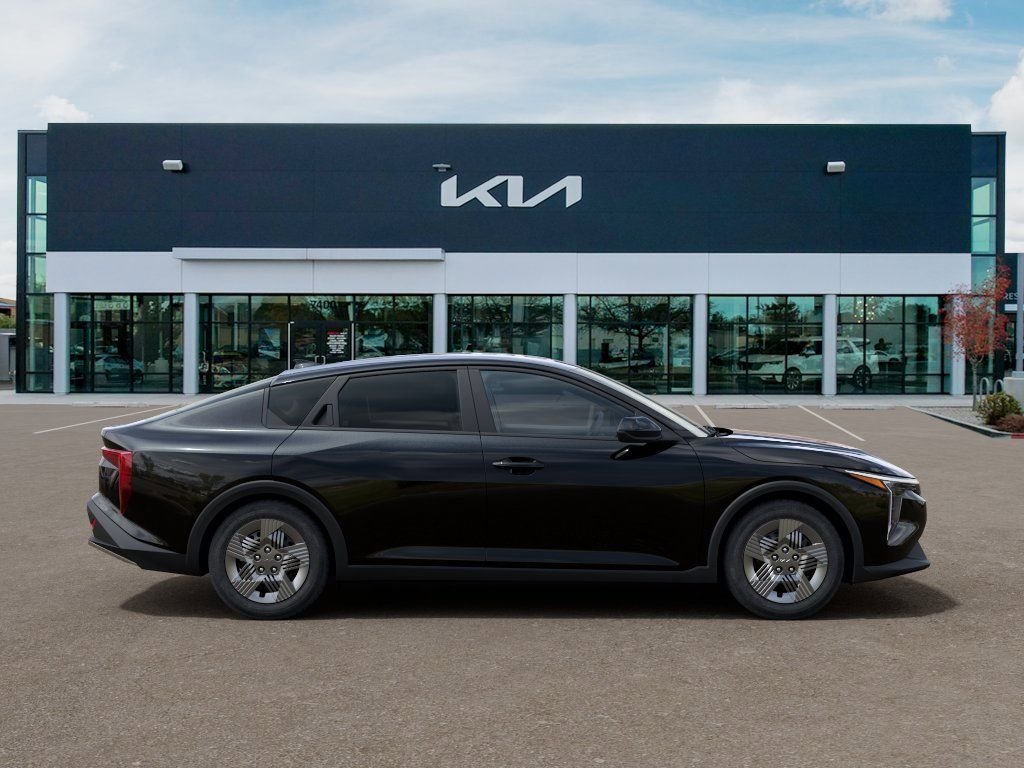New 2026 Black Kia  image 7