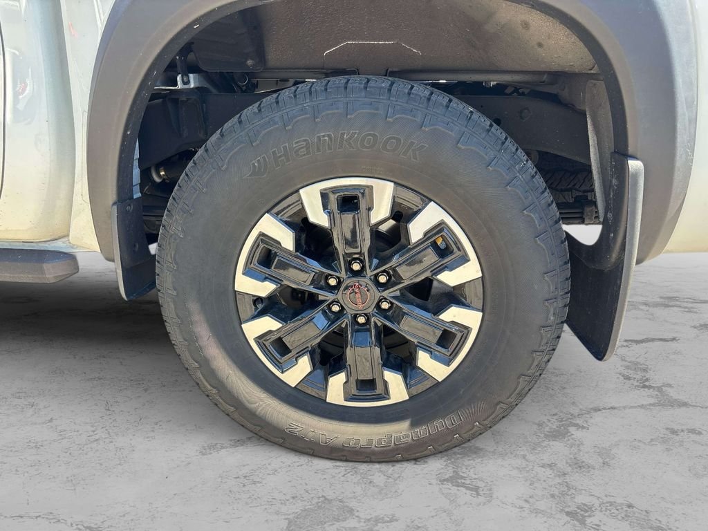 Used 2024 White Nissan PRO-4X image 32