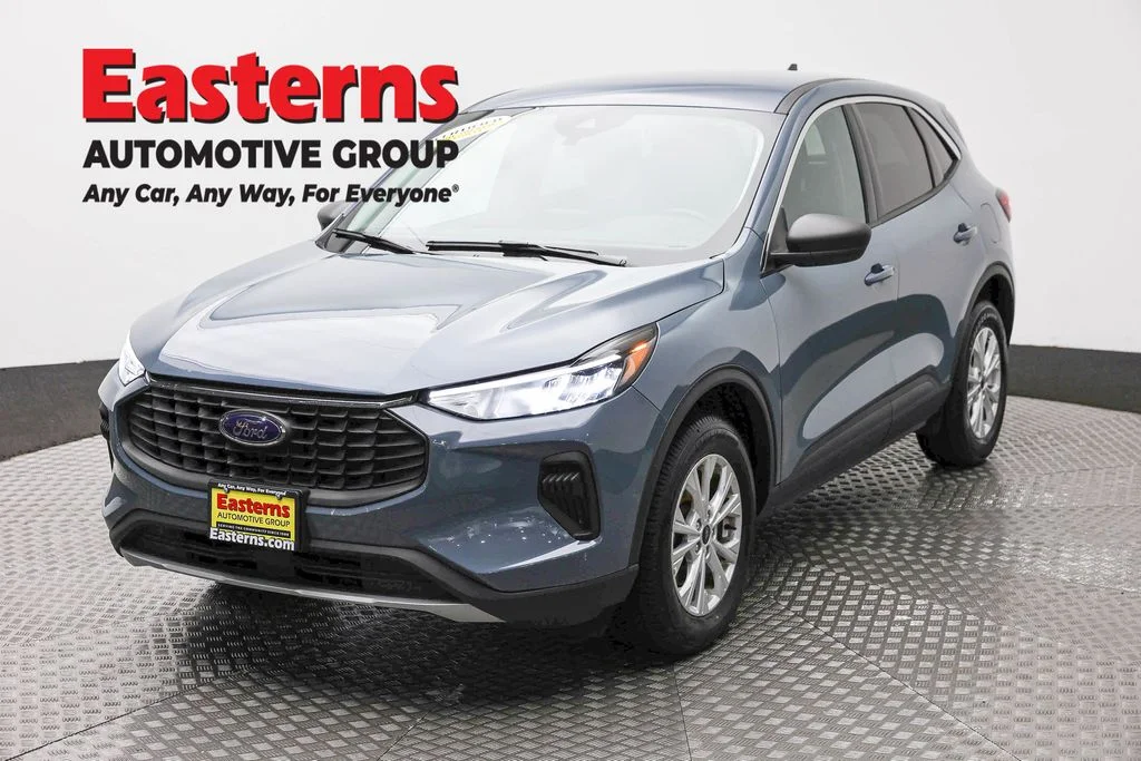 Used 2024 Blue Ford Active image 1