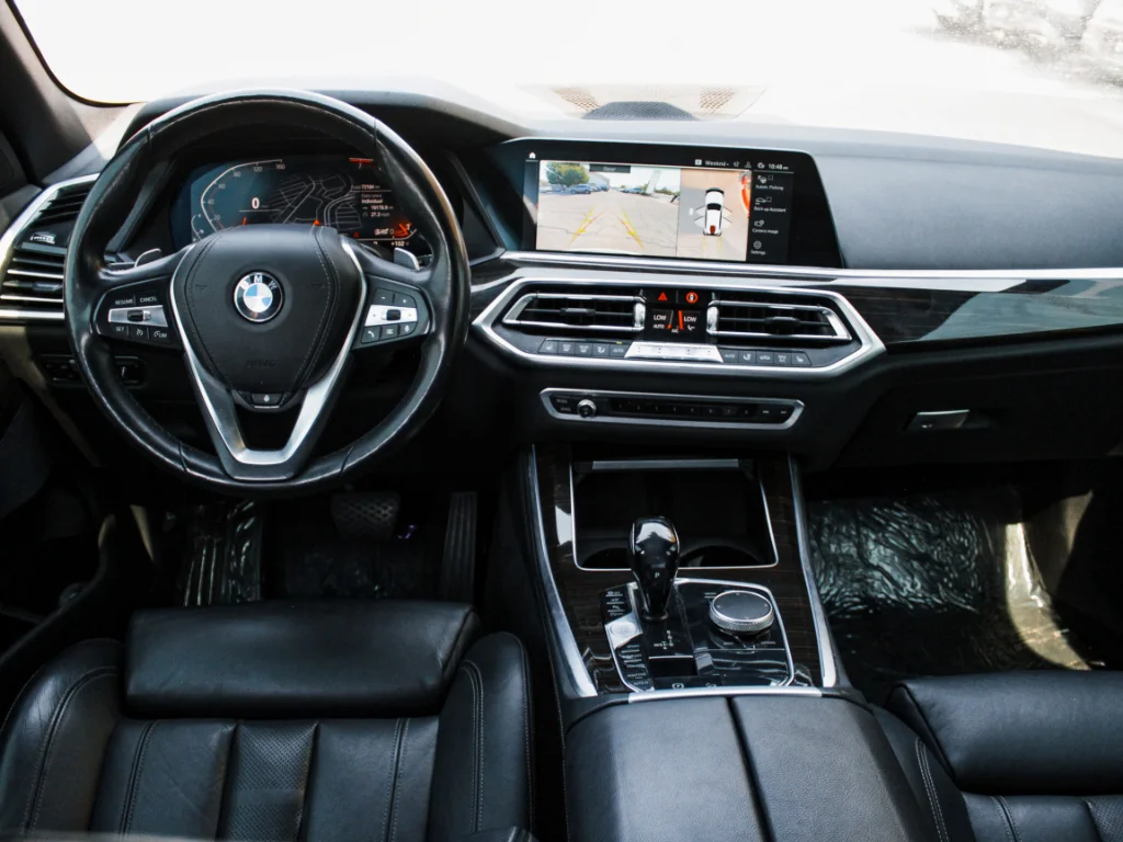 Used 2019 Alpine White BMW xDrive40i image 26
