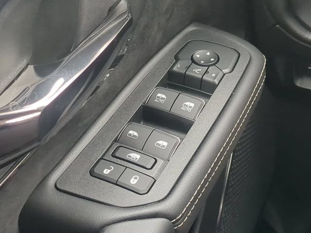 New 2026 Molten Red Pearl-Coat Exterior Paint RAM RHO image 30