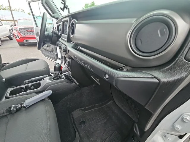2023 Jeep Wrangler 4-Door Willys Sport - Photo 32