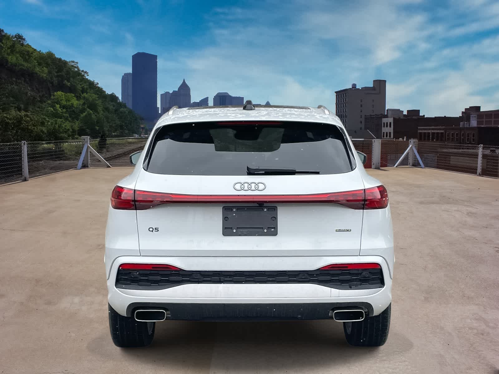 New 2025 Glacier White Metallic Audi Premium Plus image 4