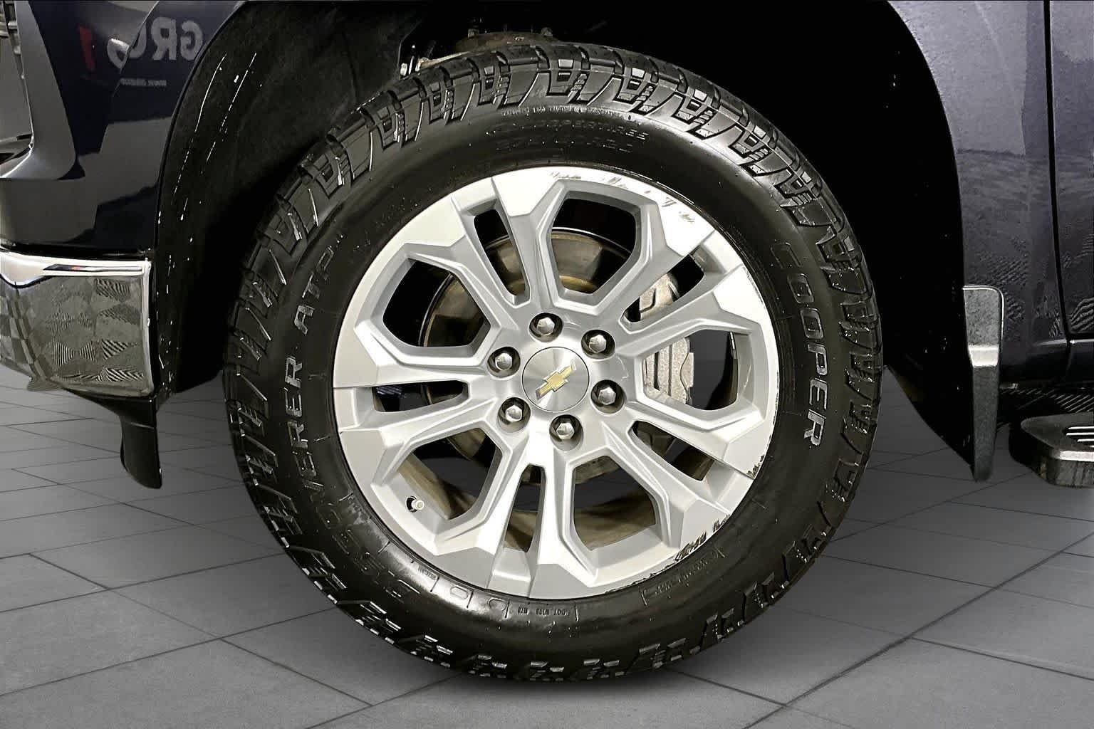Used 2023 Dark Ash Metallic Chevrolet LTZ image 10
