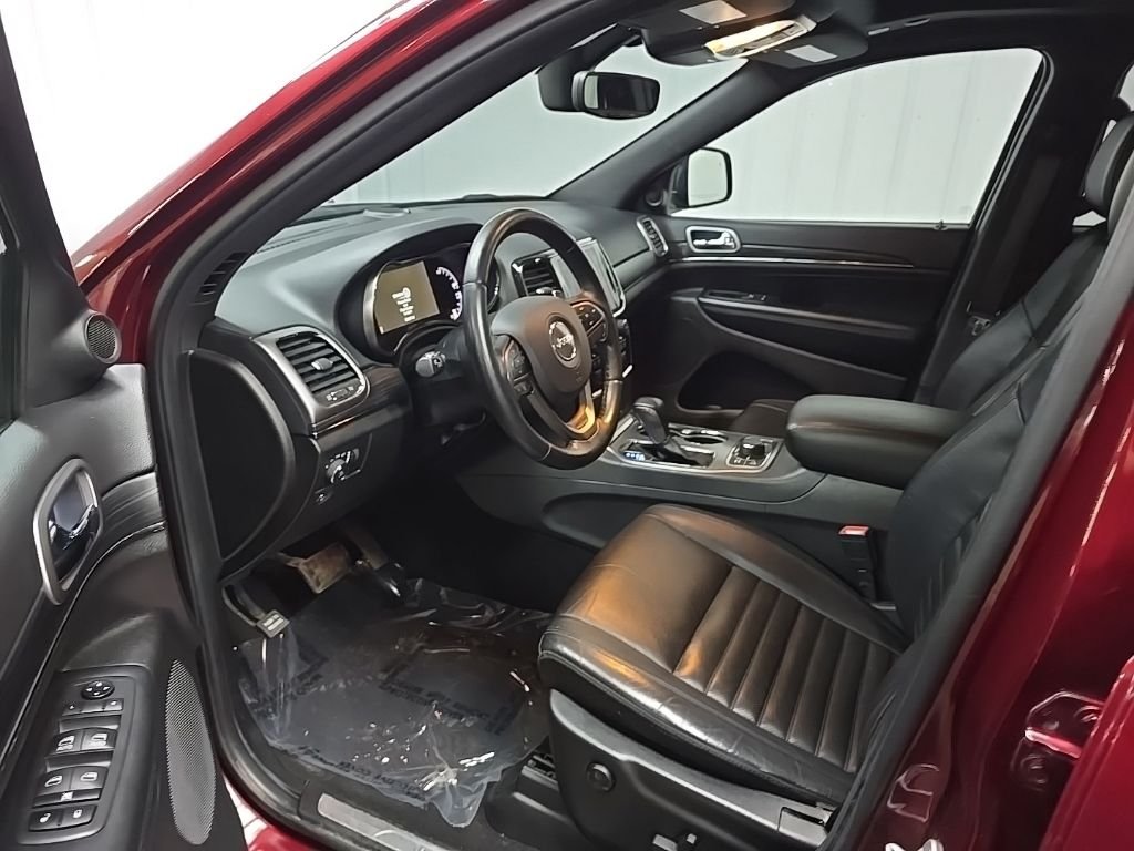 Used 2021 Velvet Jeep Limited X image 32