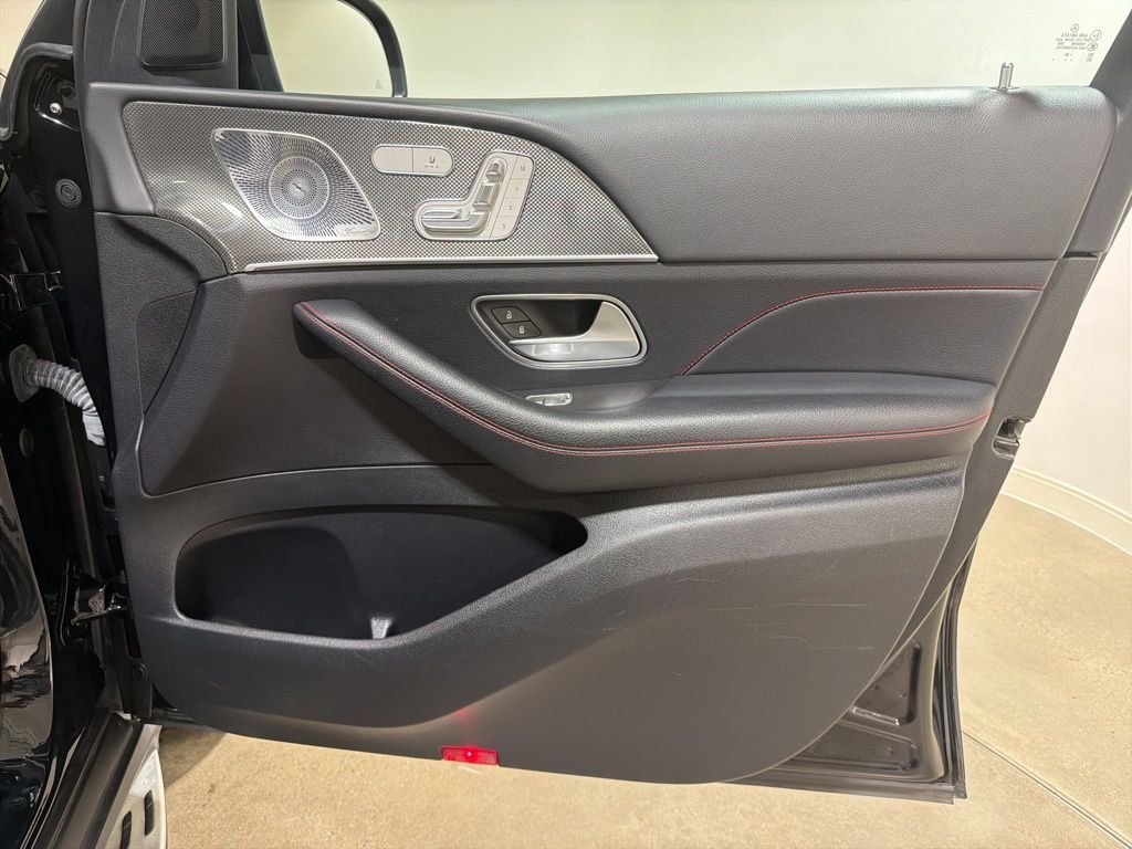 Used 2022  Mercedes-Benz GLE 53 AMG® image 23
