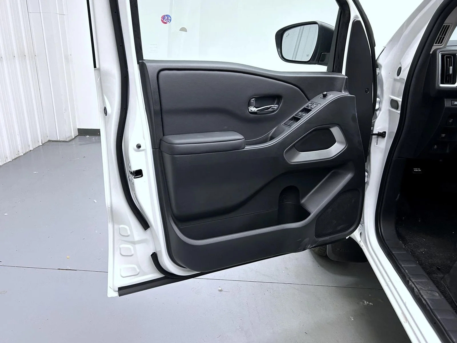 New 2026 White Nissan SV image 9