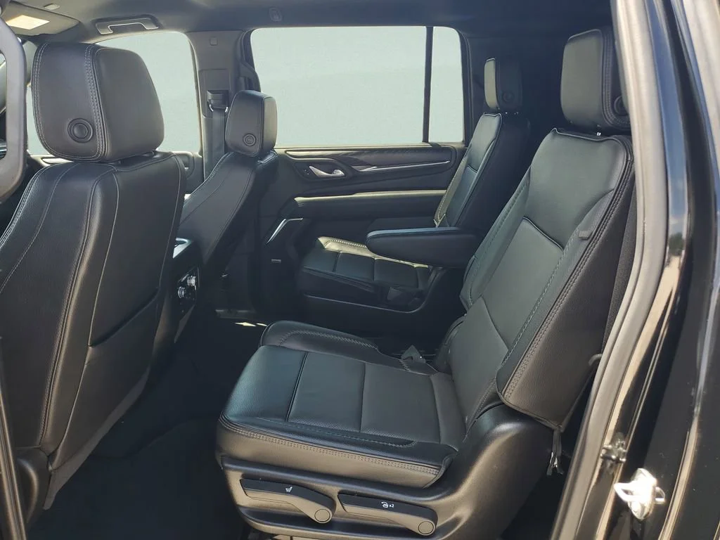 Used 2024 Onyx Black GMC Denali image 10